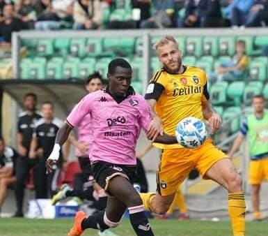 Palermo, UFFICIALE l'arrivo di Mamadou Coulibaly dalla Salernitana