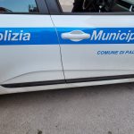 Palermo, ignoti vandalizzano aiuola in piazzetta Franco Franchi e Ciccio Ingrassia