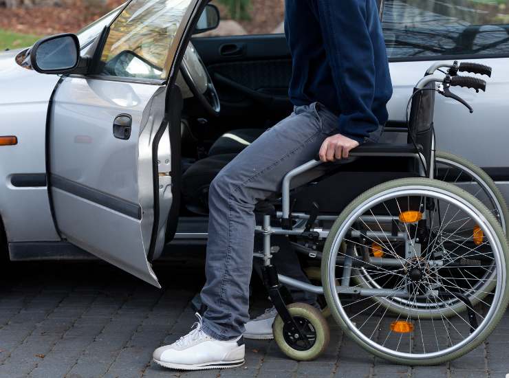 Auto per disabile - fonte_Canva - palermolive.it