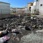 Rogo di rifiuti a Palermo, evacuata una scuola – VIDEO