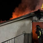 Incendio in un edificio a Pollina, intervento dei vigili del fuoco