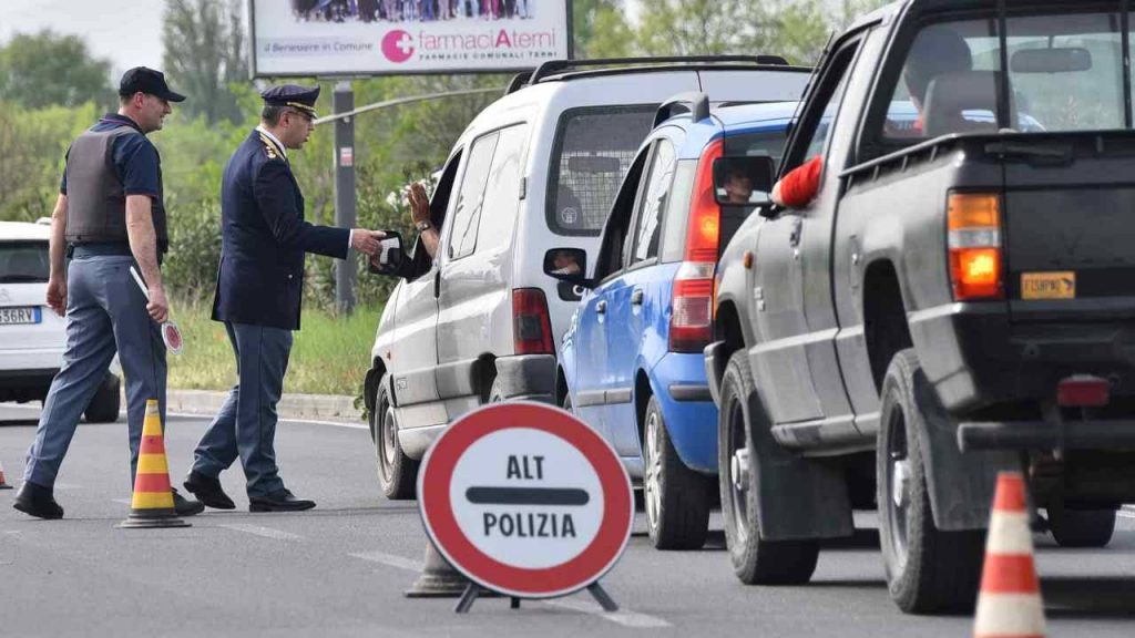 Posto di blocco stradale - Web - Palermolive.it